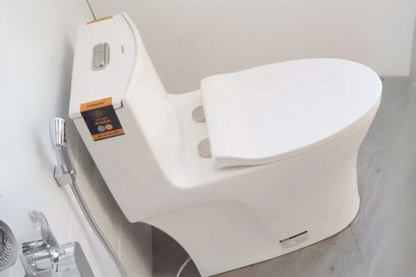Bồn cầu 1 khối sứ Nano EL-BC262 Eurolife - Ảnh 2